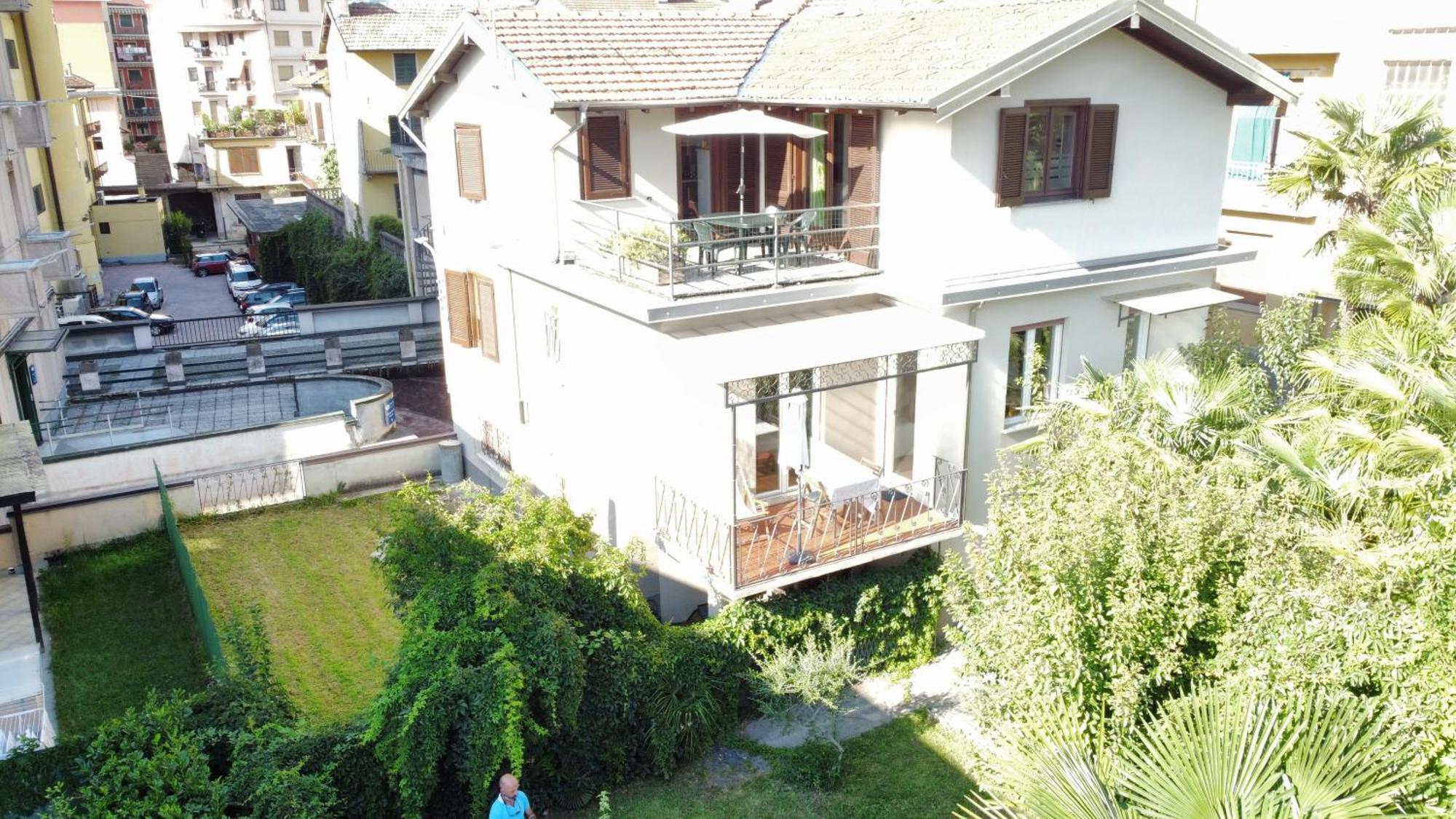 Casa Avezza Lejlighed Omegna Værelse billede